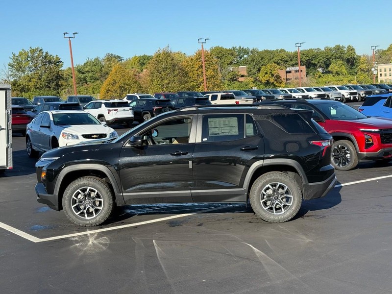Chevrolet Equinox Vehicle Full-screen Gallery Image 2
