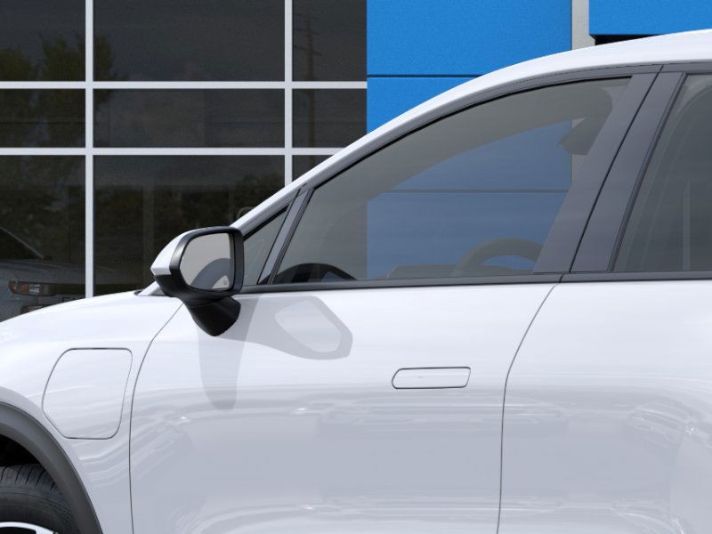 Chevrolet Equinox EV Vehicle Full-screen Gallery Image 12