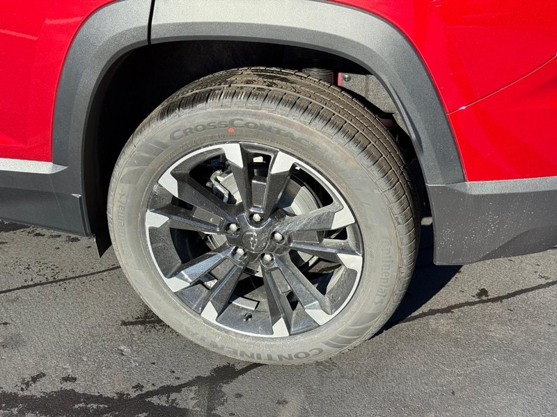 Chevrolet Equinox Vehicle Full-screen Gallery Image 4