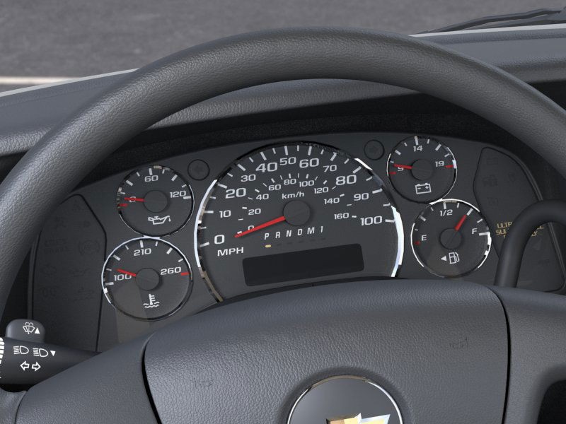 Chevrolet Express Commercial Cutaway Vehicle Full-screen Gallery Image 18