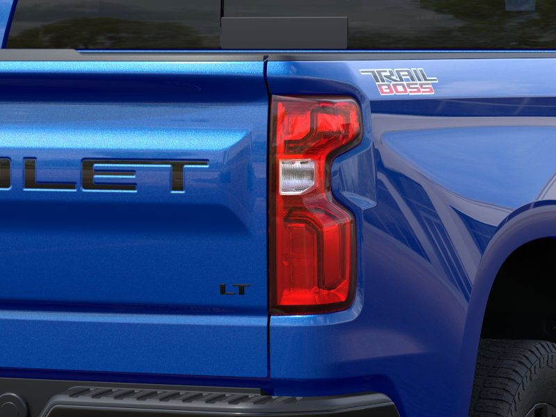 Chevrolet Silverado 1500 Vehicle Full-screen Gallery Image 11