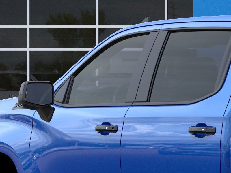 Chevrolet Silverado 1500 Vehicle Full-screen Gallery Image 12