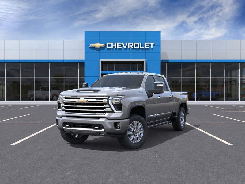 Chevrolet Silverado 2500HD Vehicle Full-screen Gallery Image 8