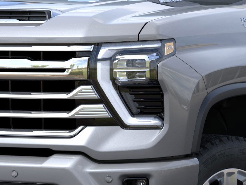Chevrolet Silverado 2500HD Vehicle Full-screen Gallery Image 10