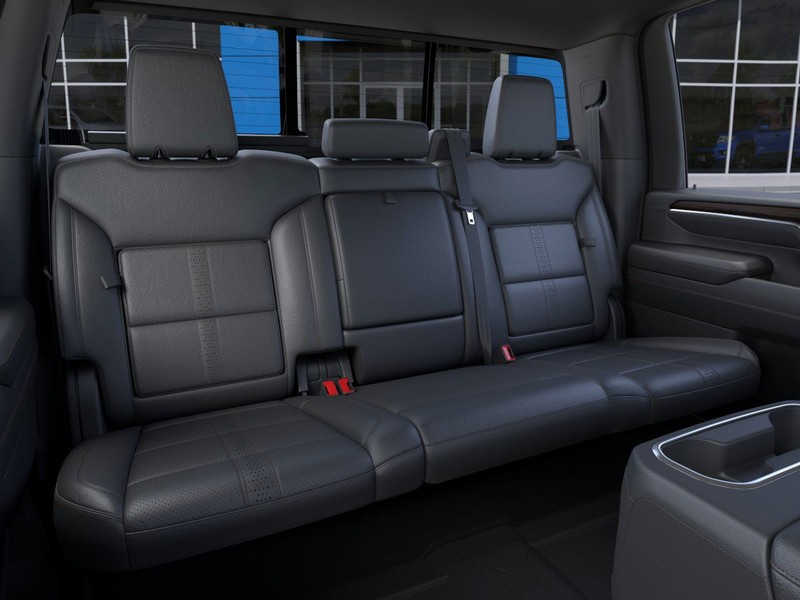 Chevrolet Silverado 2500HD Vehicle Full-screen Gallery Image 17