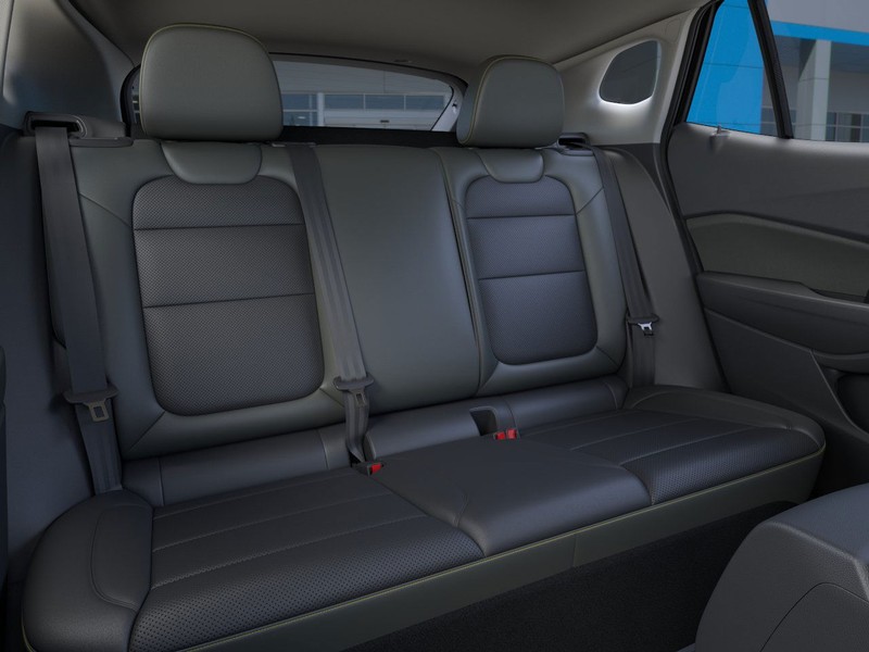 Chevrolet Trax Vehicle Full-screen Gallery Image 17