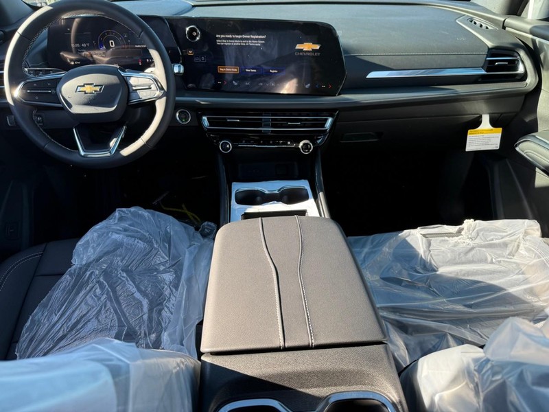 Chevrolet Traverse Vehicle Full-screen Gallery Image 7