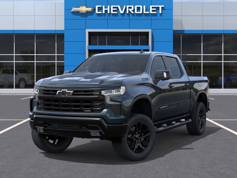 Chevrolet Silverado 1500 Vehicle Full-screen Gallery Image 6