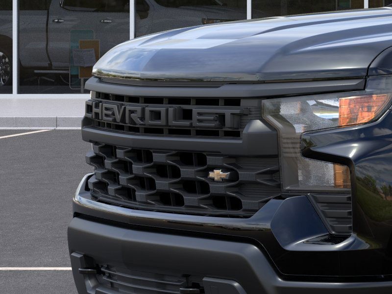 Chevrolet Silverado 1500 Vehicle Full-screen Gallery Image 13