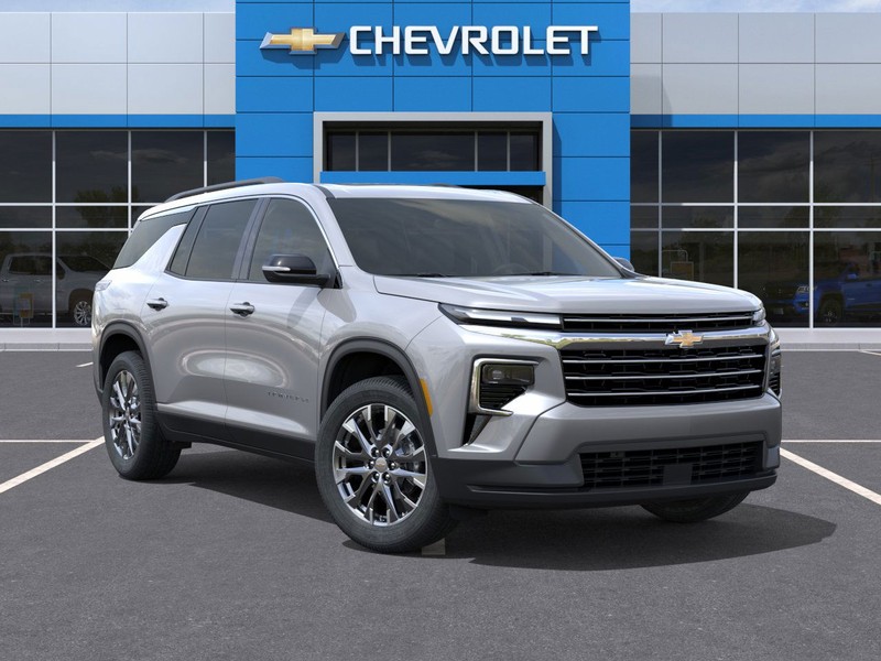 Chevrolet Traverse Vehicle Full-screen Gallery Image 7