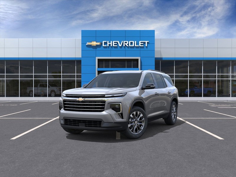 Chevrolet Traverse Vehicle Full-screen Gallery Image 8