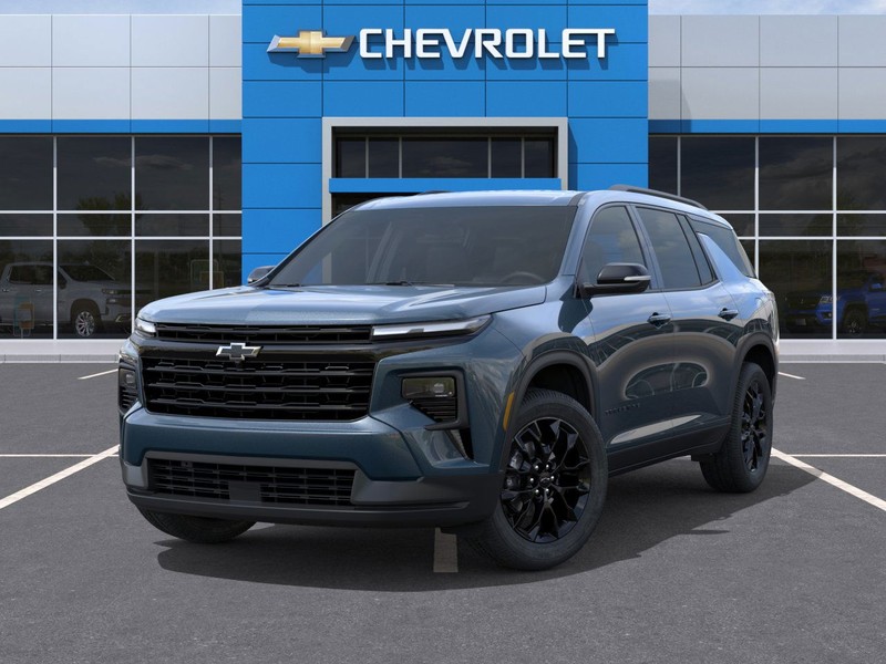 Chevrolet Traverse Vehicle Full-screen Gallery Image 6