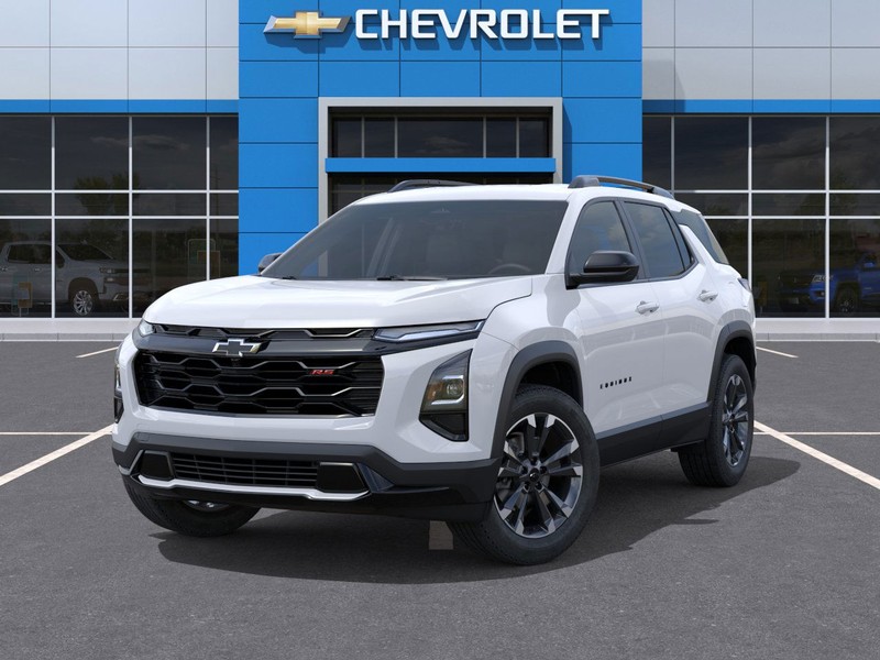 Chevrolet Equinox Vehicle Full-screen Gallery Image 6