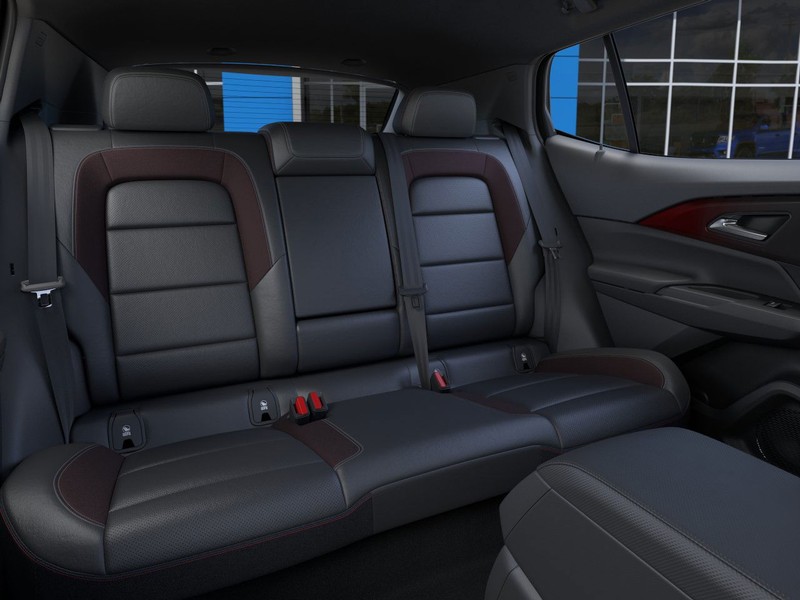 Chevrolet Equinox EV Vehicle Full-screen Gallery Image 17