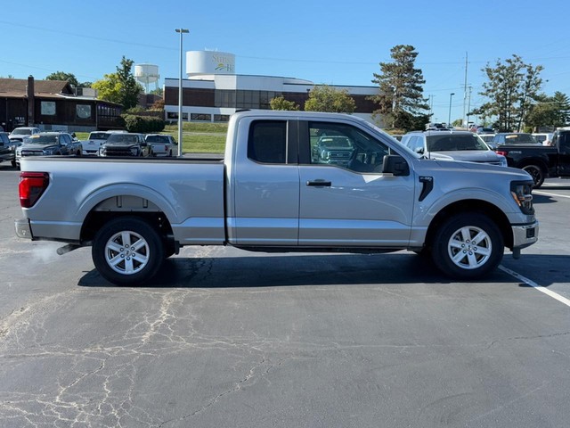 2024 Ford F-150 XL's photo