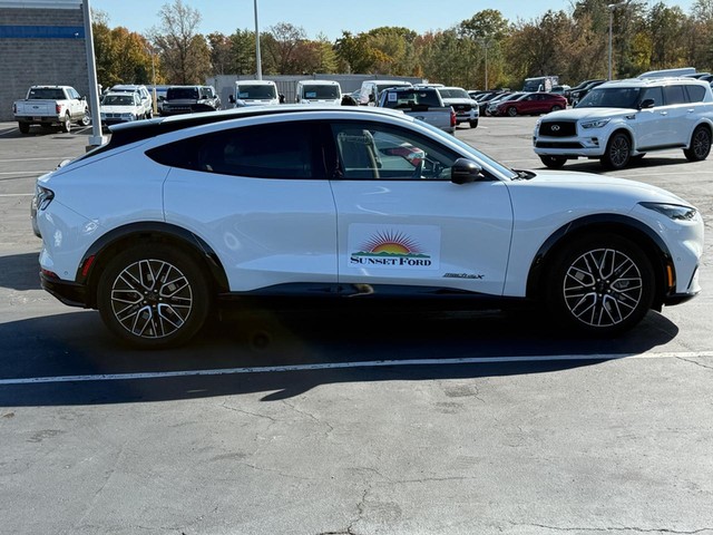 2024 Ford Mustang Mach-E Premium AWD's photo