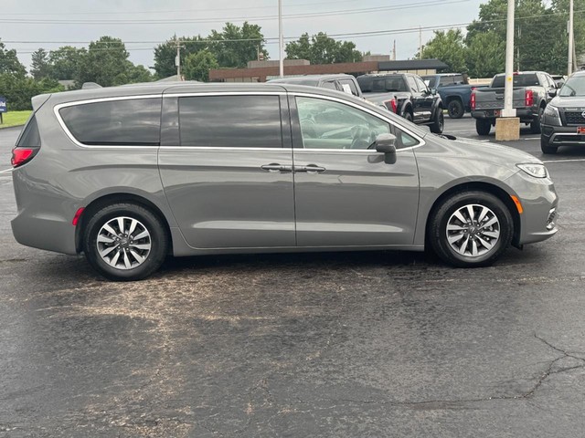 2022 Chrysler Pacifica Hybrid Touring L