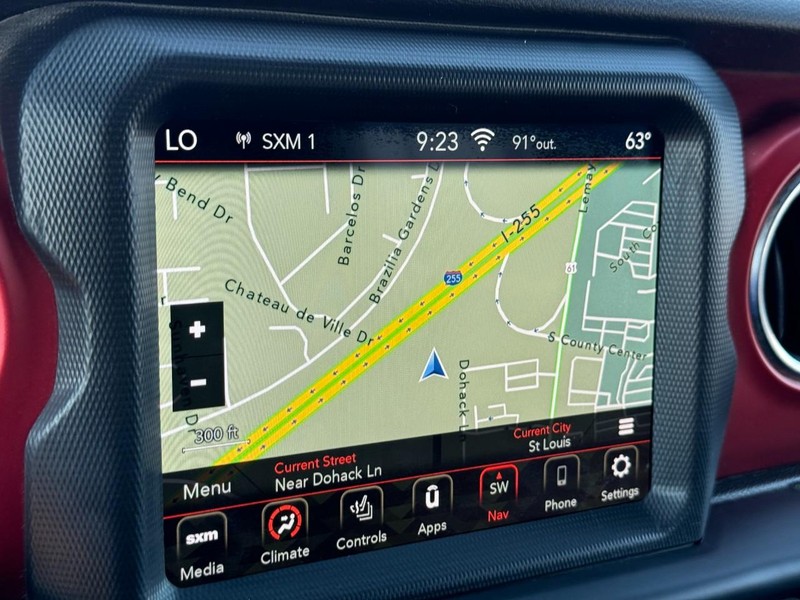 Jeep Wrangler Unlimited Vehicle Full-screen Gallery Image 25