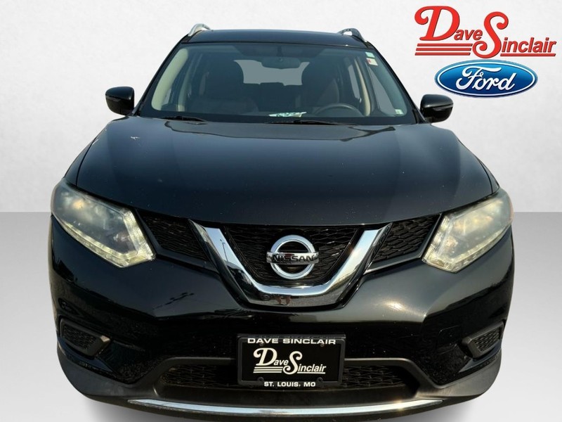 Used 2016 Nissan Rogue SV with VIN 5N1AT2MT0GC877393 for sale in Saint Louis, MO