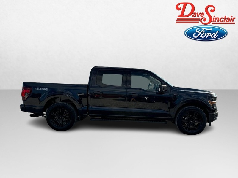 Ford F-150 Vehicle Full-screen Gallery Image 05