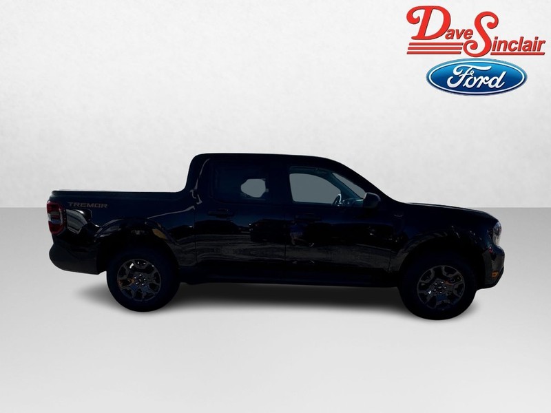 Ford Maverick Vehicle Full-screen Gallery Image 05