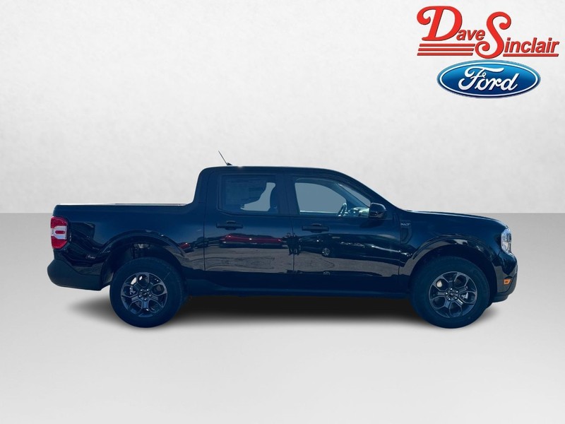 Ford Maverick Vehicle Full-screen Gallery Image 05