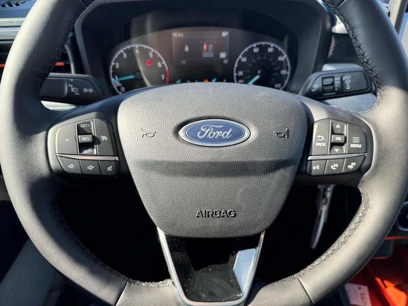 Ford Maverick Vehicle Full-screen Gallery Image 20