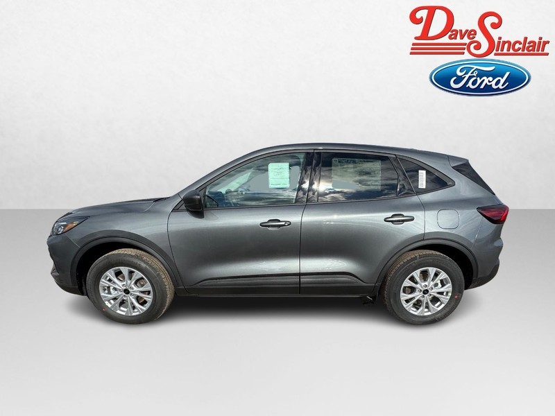 Ford Escape Vehicle Full-screen Gallery Image 10