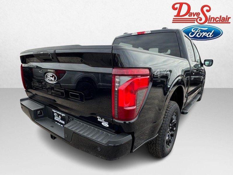 Ford F-150 Vehicle Full-screen Gallery Image 07