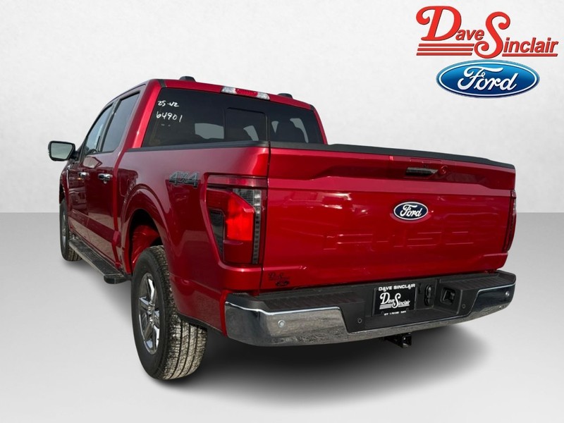Ford F-150 Vehicle Full-screen Gallery Image 09