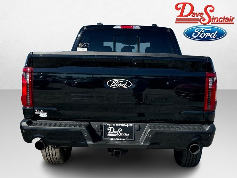 Ford F-150 Vehicle Full-screen Gallery Image 08