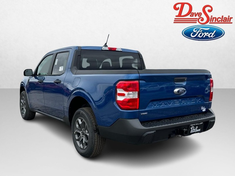 Ford Maverick Vehicle Full-screen Gallery Image 09