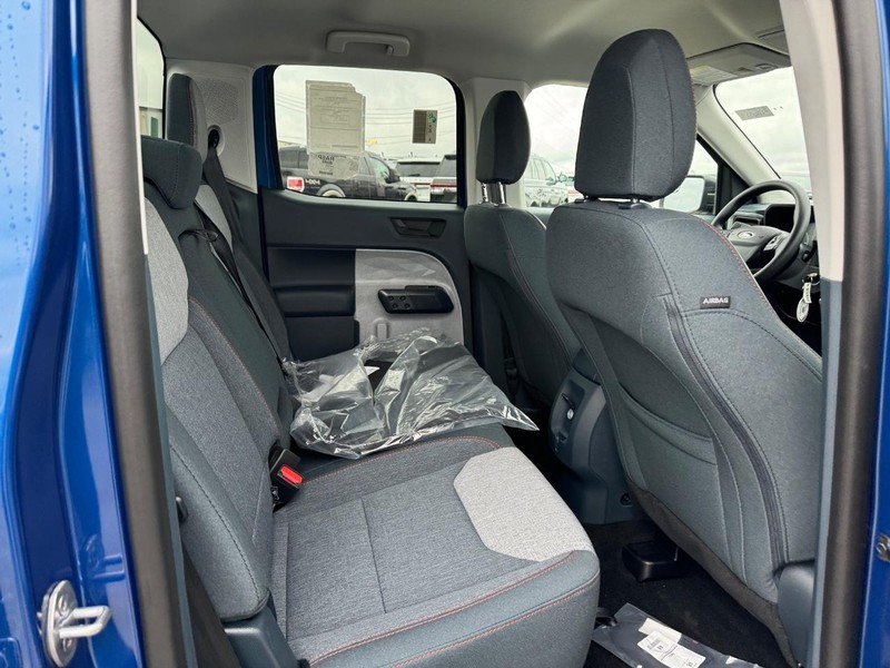 Ford Maverick Vehicle Full-screen Gallery Image 13