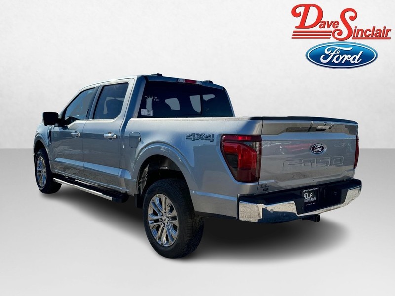Ford F-150 Vehicle Full-screen Gallery Image 09