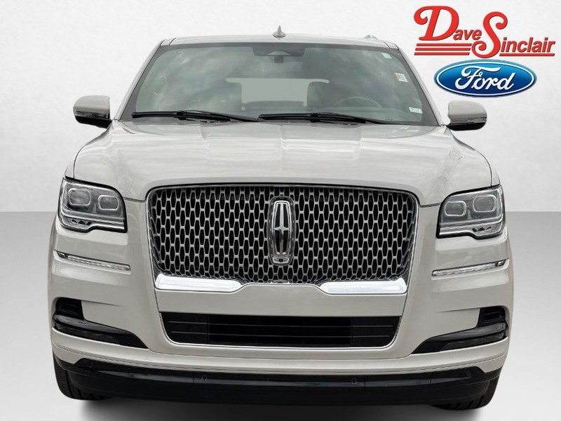 Used 2023 Lincoln Navigator Reserve with VIN 5LMJJ2LG6PEL07023 for sale in Saint Louis, MO