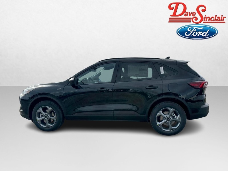 Ford Escape Vehicle Full-screen Gallery Image 10