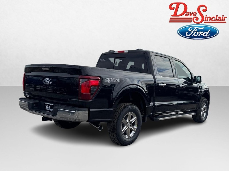 Ford F-150 Vehicle Full-screen Gallery Image 07
