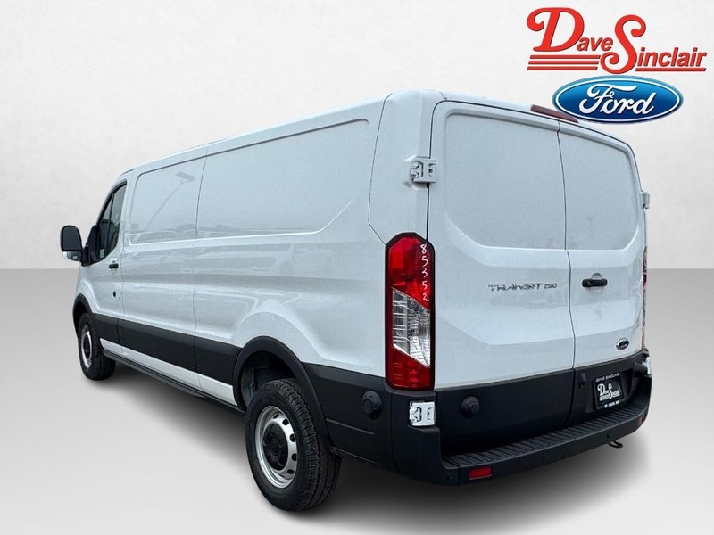 Ford Transit Cargo Van Vehicle Full-screen Gallery Image 09