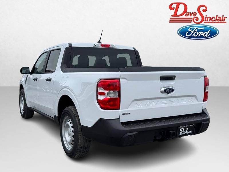 Ford Maverick Vehicle Full-screen Gallery Image 09