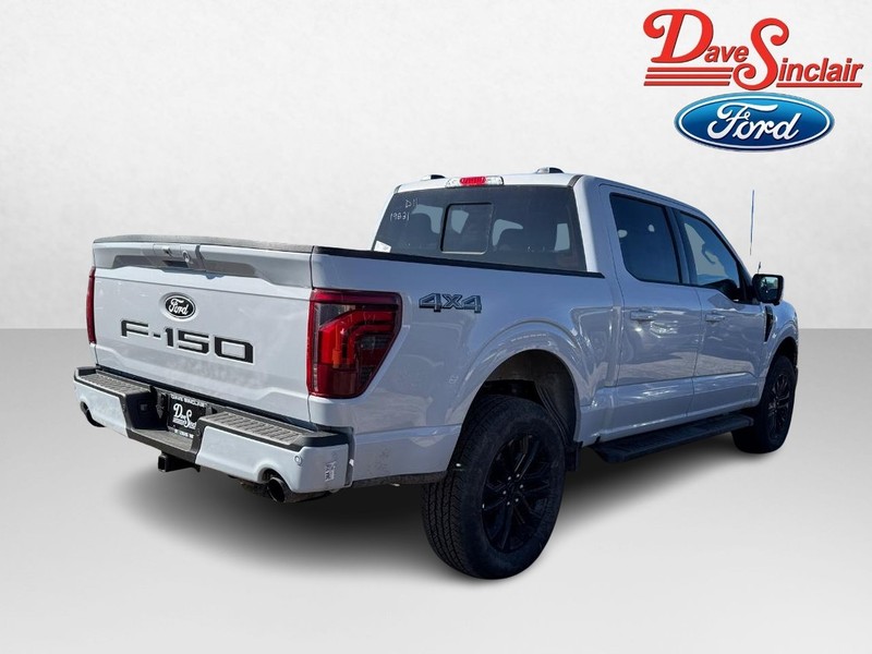 Ford F-150 Vehicle Full-screen Gallery Image 07