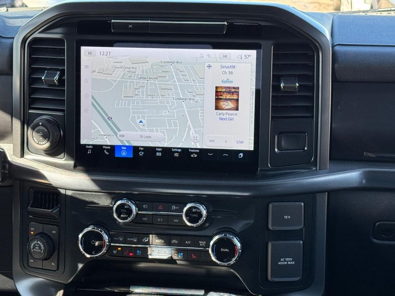 Ford F-150 Vehicle Full-screen Gallery Image 16