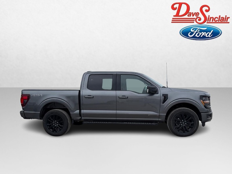 Ford F-150 Vehicle Full-screen Gallery Image 05