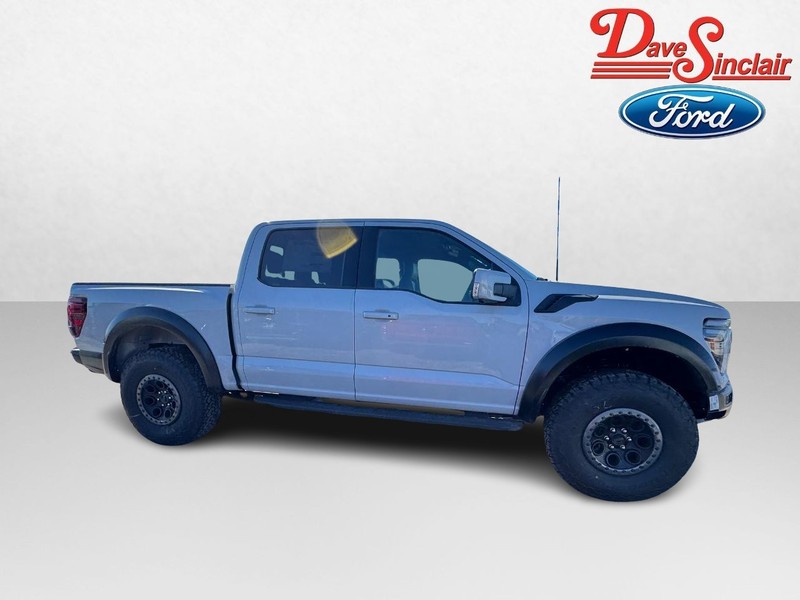 Ford F-150 Vehicle Full-screen Gallery Image 05