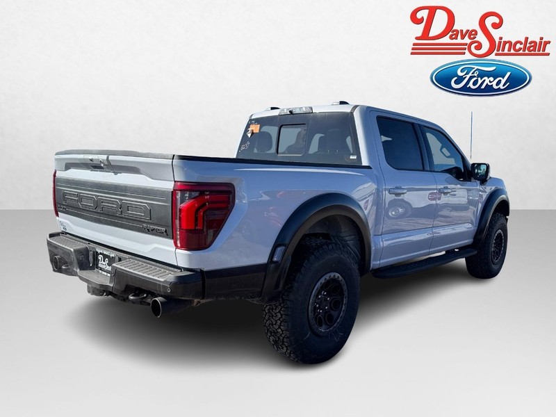 Ford F-150 Vehicle Full-screen Gallery Image 07