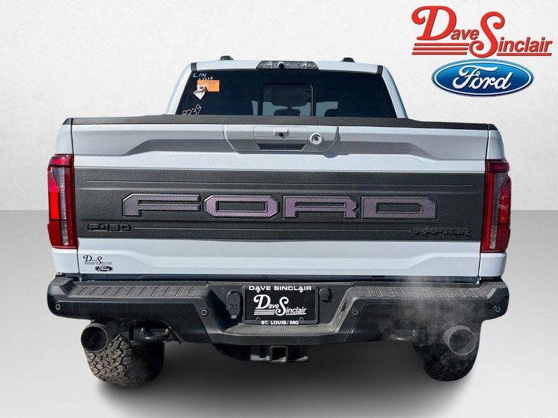 Ford F-150 Vehicle Full-screen Gallery Image 08
