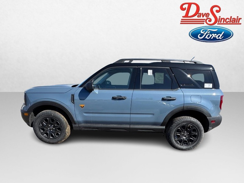 Ford Bronco Sport Vehicle Full-screen Gallery Image 10