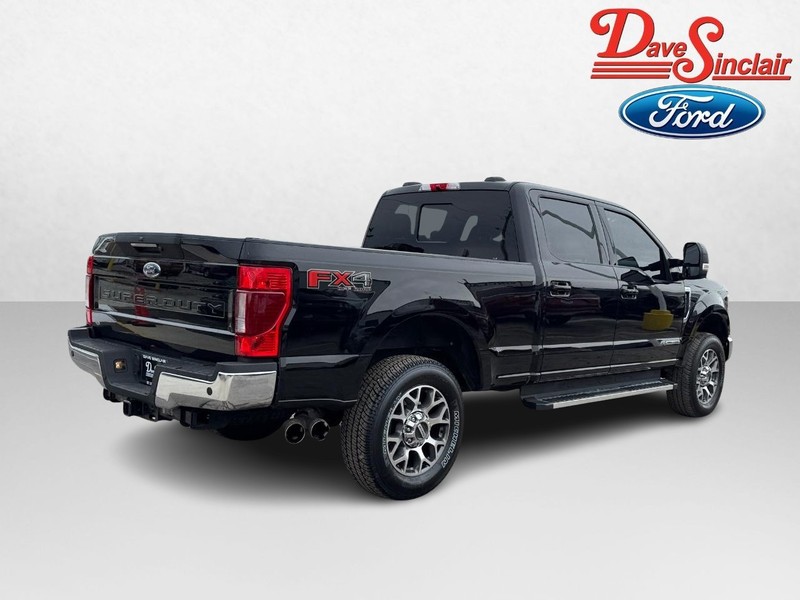 Ford Super Duty F-250 SRW Vehicle Full-screen Gallery Image 07