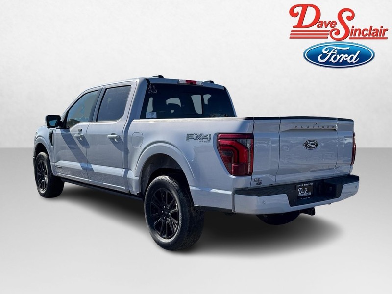 Ford F-150 Vehicle Full-screen Gallery Image 09