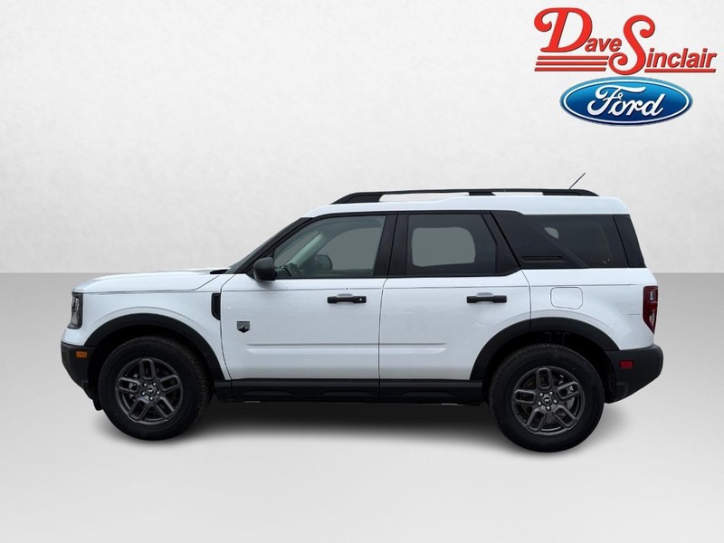 Ford Bronco Sport Vehicle Full-screen Gallery Image 10