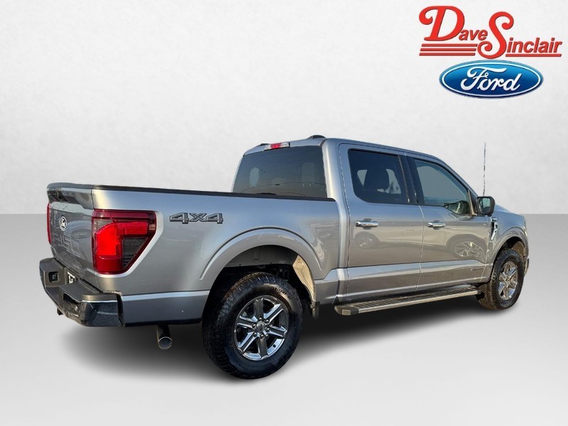 Ford F-150 Vehicle Full-screen Gallery Image 07